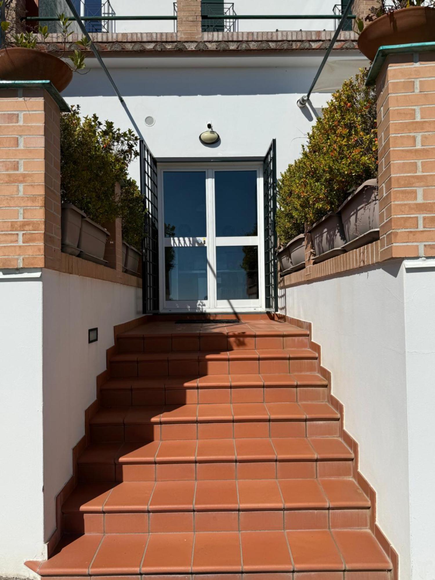 Willa Casa Gabriella - Amalfi Coast - Free Parking - Full Sea View Vietri Zewnętrze zdjęcie