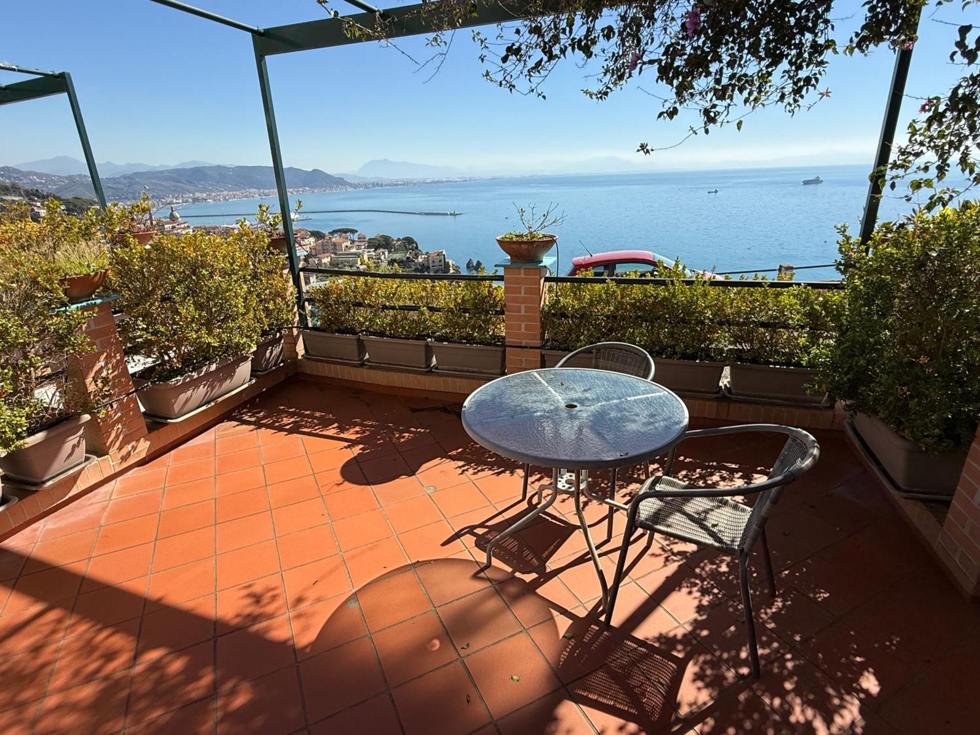Willa Casa Gabriella - Amalfi Coast - Free Parking - Full Sea View Vietri Zewnętrze zdjęcie